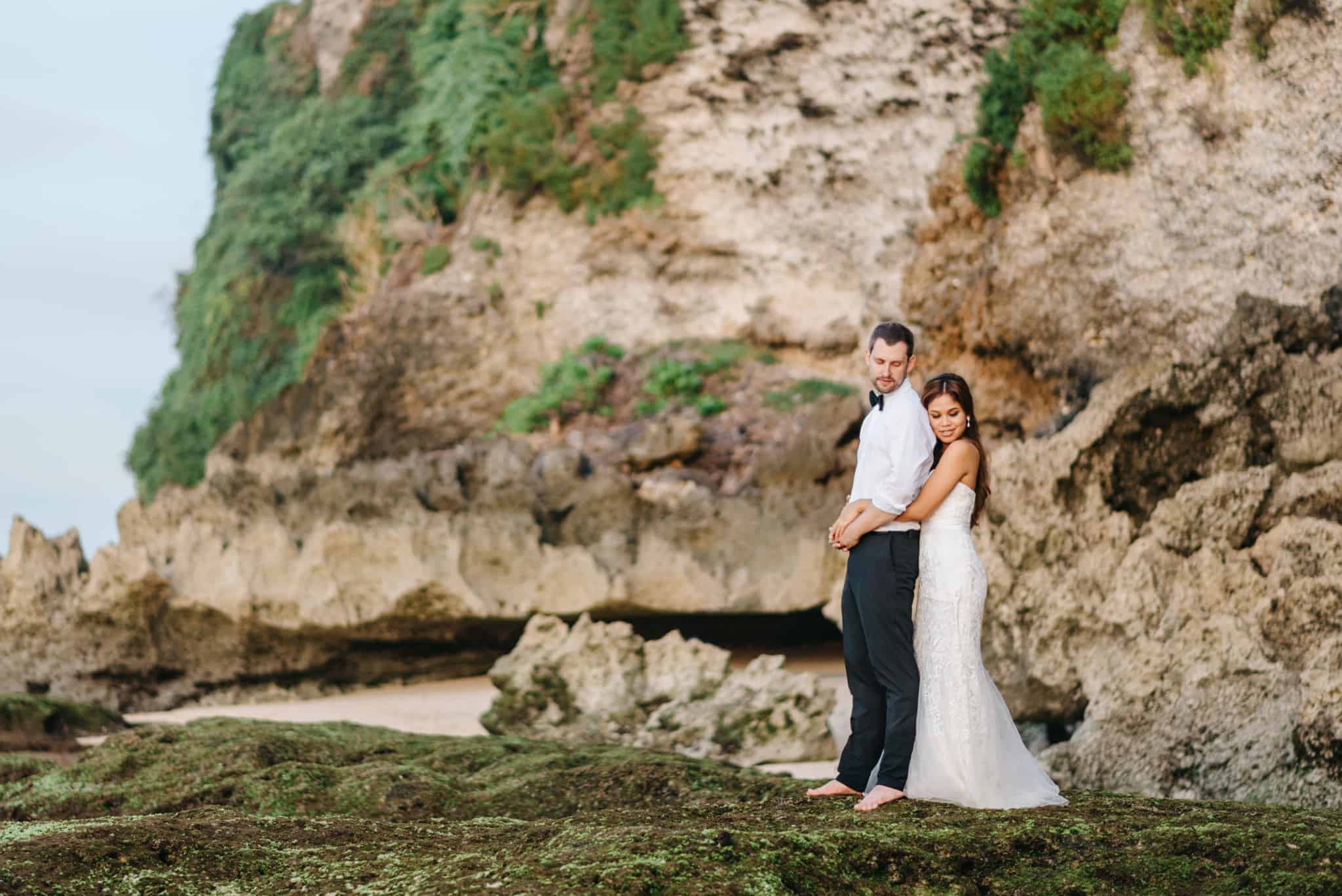 suluban beach wedding