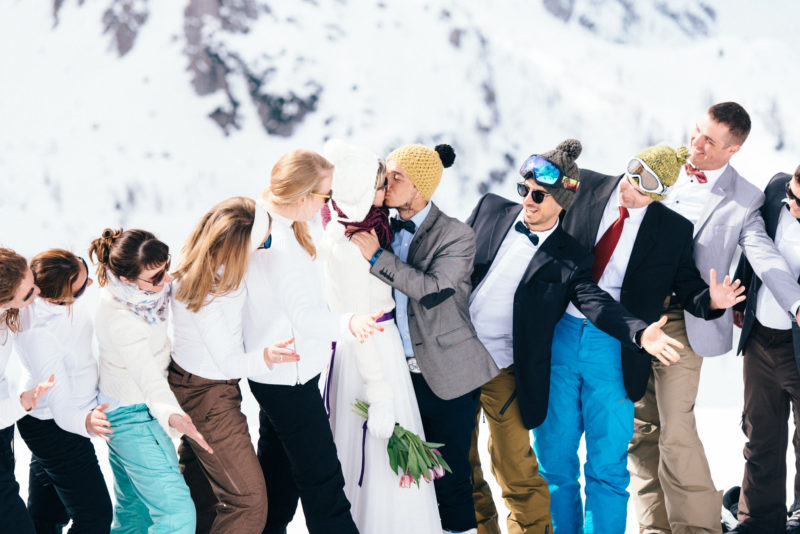 the secret to a happy wedding party