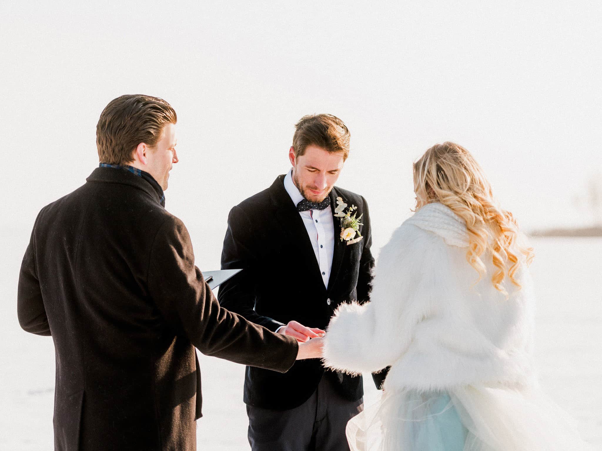 24_wedoverhills_hungary_elopement_exchange_of_rings