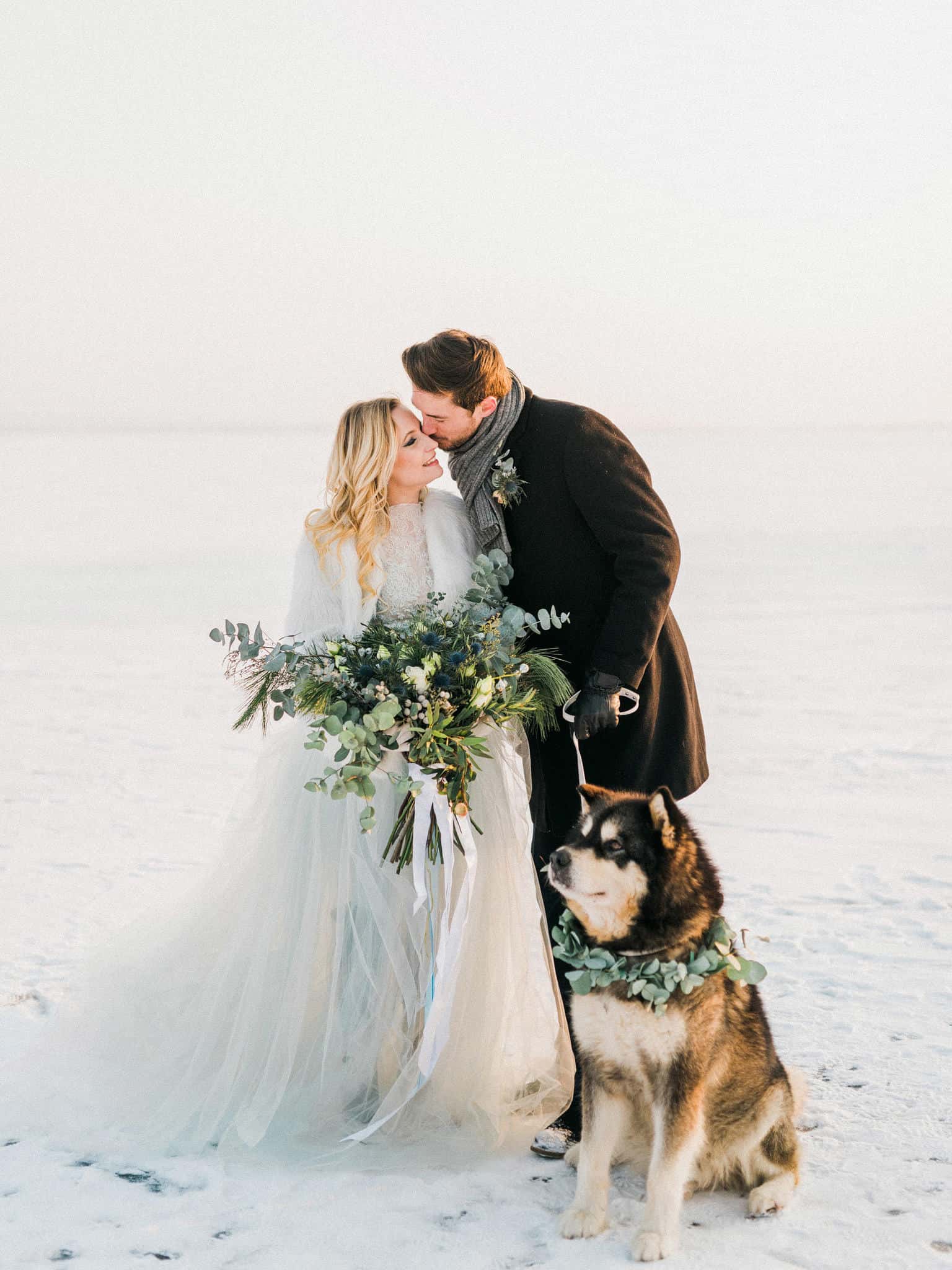 43_wedoverhills_love_in_wintertime