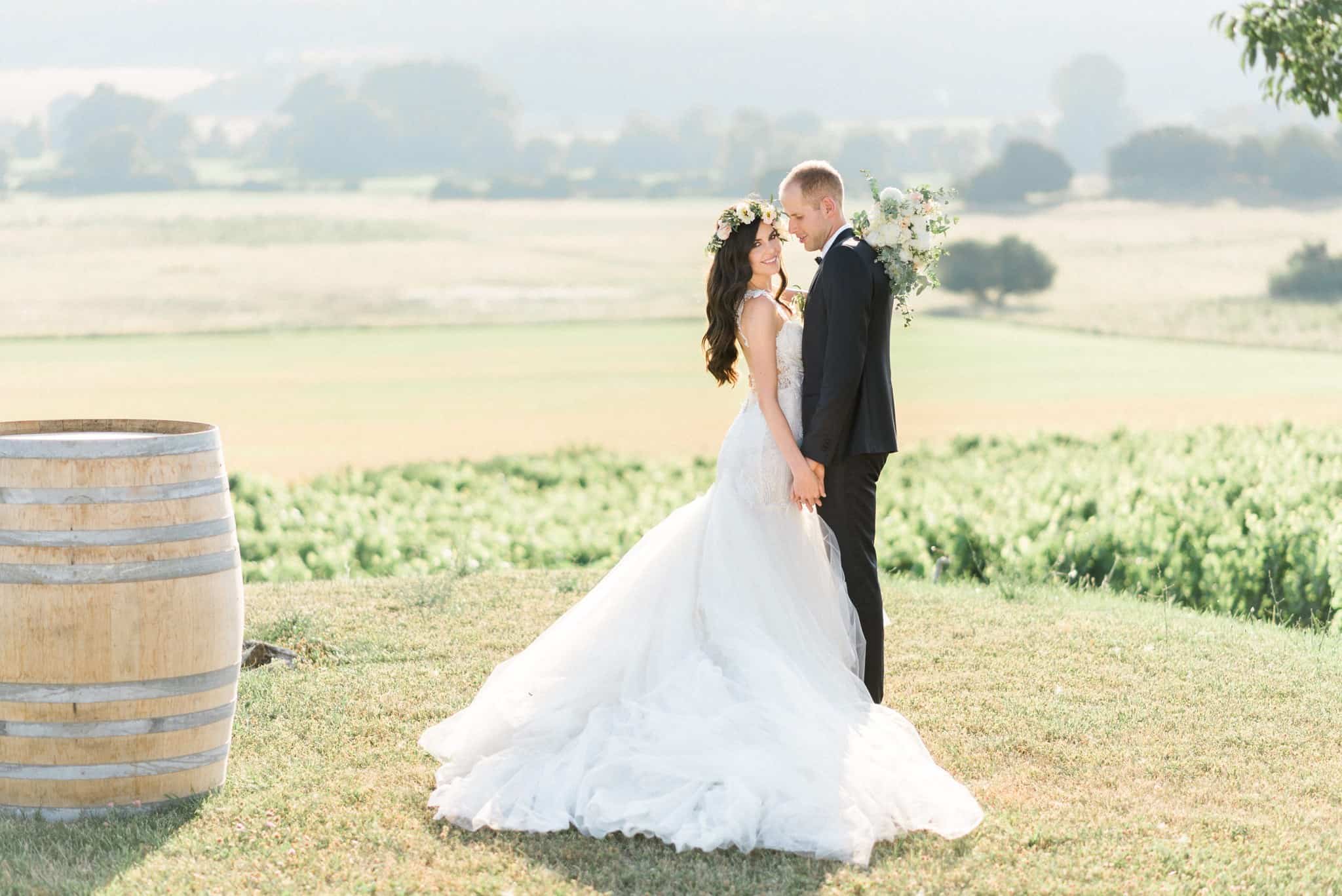 Wedoverhills_Prewedding_Fineart_Wedding_Photography_Vineyard_0008